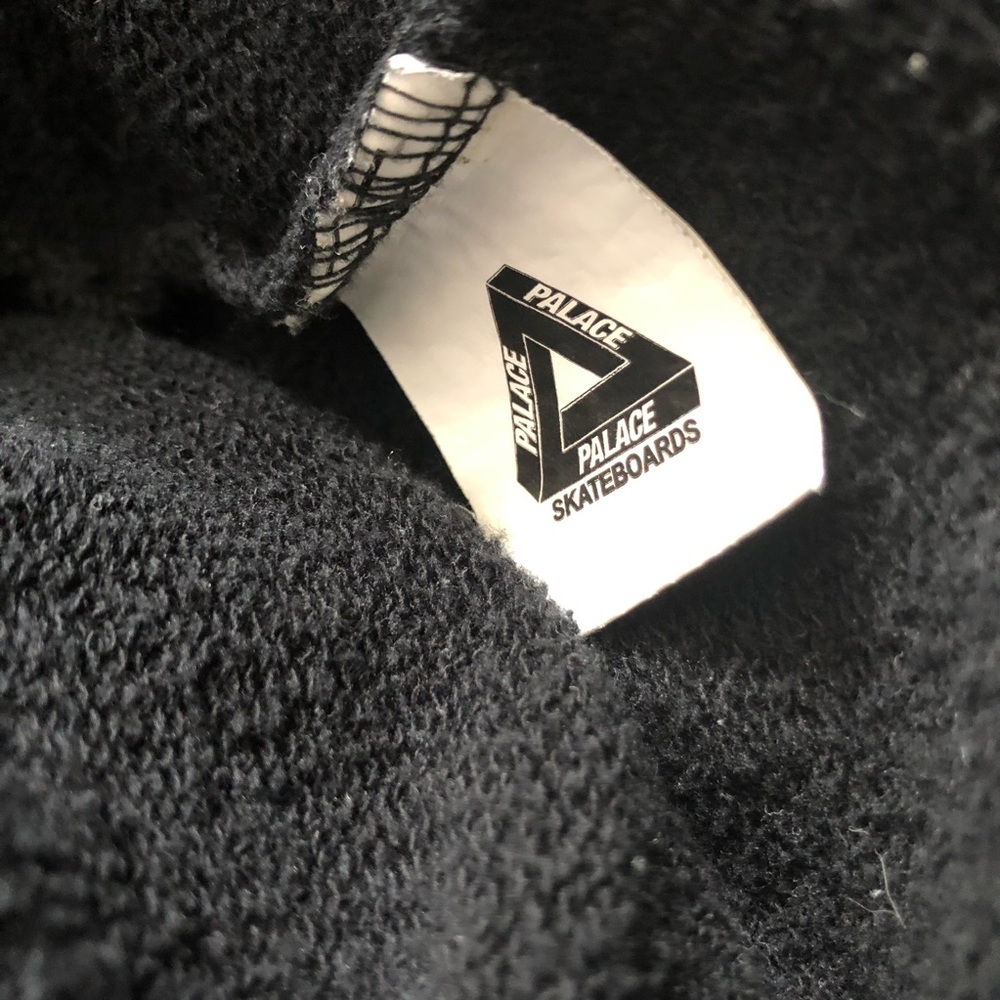 PALACE • HOODIE - Picture 6 of 7